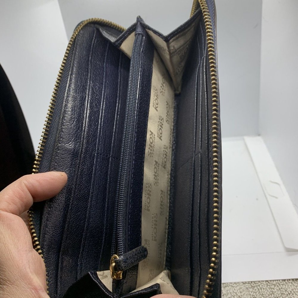 Authentic Michael Kors McGraw Slim Satchel w/ Matching Wallet - Picture 10 of 11